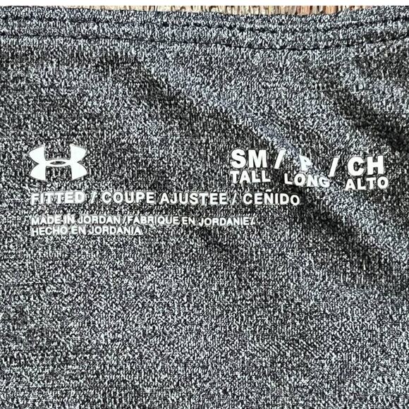 UNDER ARMOUR Fitted Side Pocket Ankle Crop Leggings in Heather Gray SZ S - Picture 6 of 9